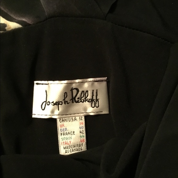 Dress - Picture 5 of 5